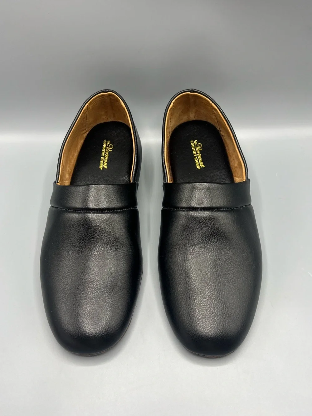 Vermont Country Store Men's Black Classic Leather Slippers